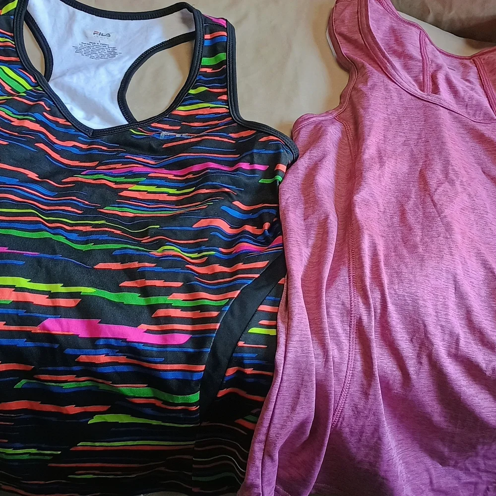 Medium Tops Bundle - Picture 7 of 7